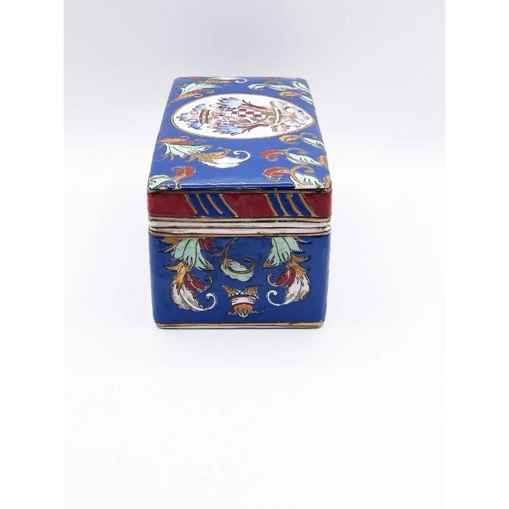 Vintage Neiman Marcus Macau Ceramic Trinket Box Heraldic Crest Blue Porcelain